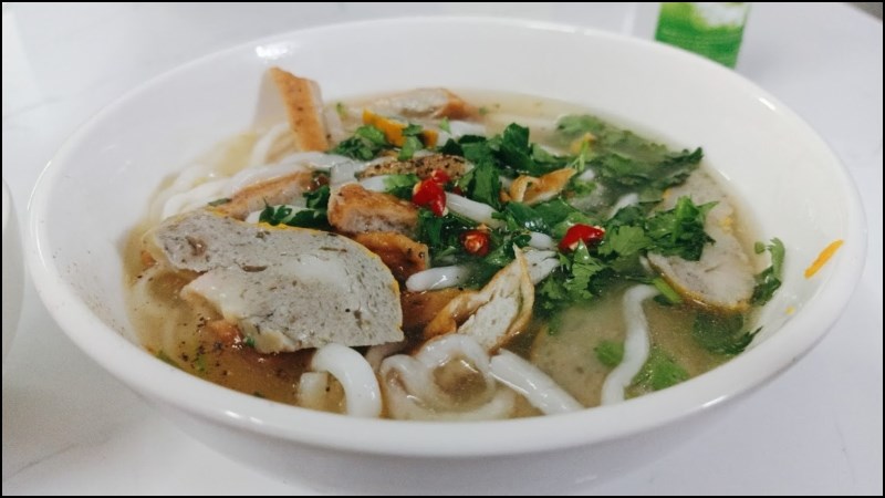 Bánh canh chả cá